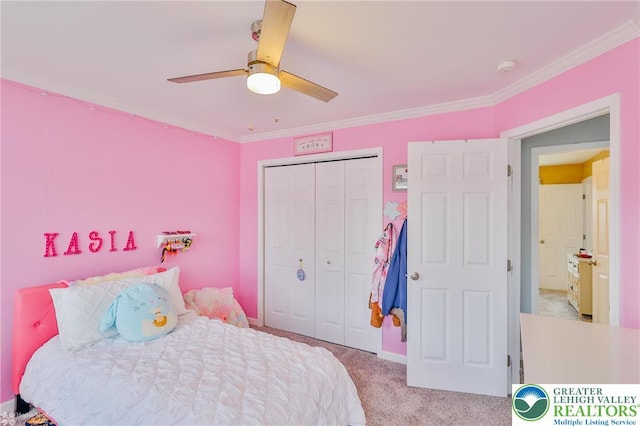 3940 Dewalt St, Bethlehem Twp, PA 18020 - carpeted bedroom featuring a closet, ornamental molding, a ceiling fan, and baseboards