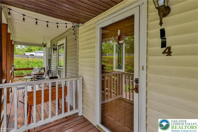 4 Front St, Glendon Borough, PA 18042 - view of wooden porch