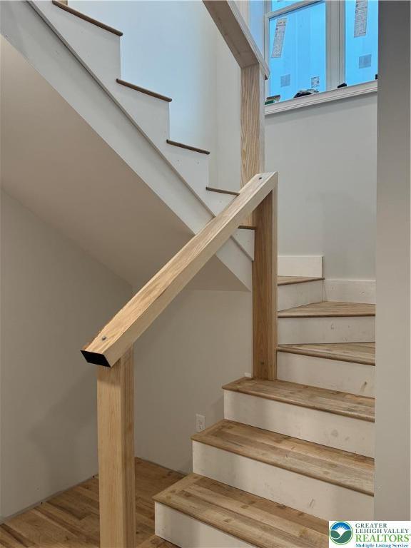 1028 Washington Blvd, Washington Twp, PA 18013 - staircase with wood finished floors