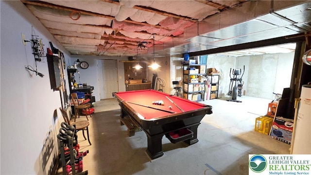 4125 Redbud Dr W, Whitehall Twp, PA 18052 - rec room with concrete floors and billiards