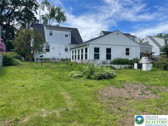 1123 Cumberland Rd, Abington, PA 19001 - view of rear view of property