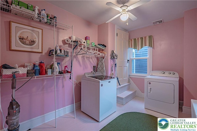 306 W Paxinosa Rd, Forks Twp, PA 18040 - laundry room with ceiling fan, independent washer and dryer, and baseboards