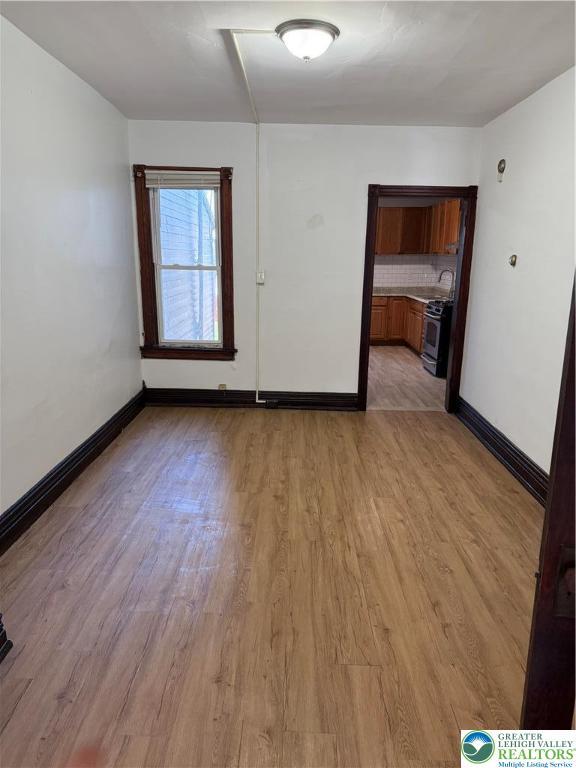 617 N 9th St, Allentown City, PA 18102 - unfurnished room featuring light wood-type flooring and baseboards