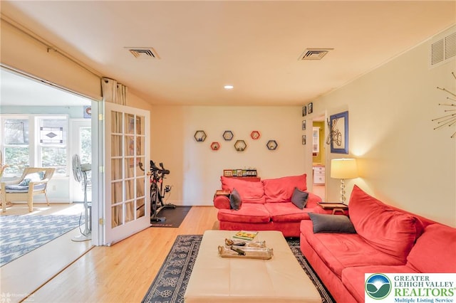 113 S Fairview St, Macungie Borough, PA 18062 - living room with light wood-style floors and recessed lighting