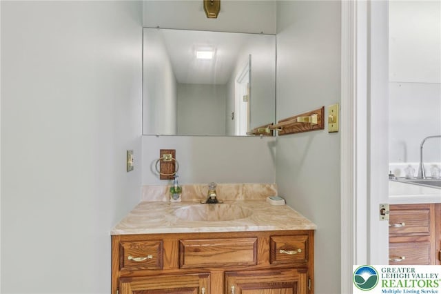 1450 Springhouse Rd, South Whitehall Twp, PA 18104 - bathroom with vanity