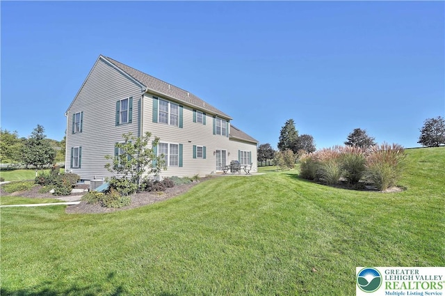 4408 Irish Creek Rd, Pa, PA 19506 - rear view of property with a yard and a patio