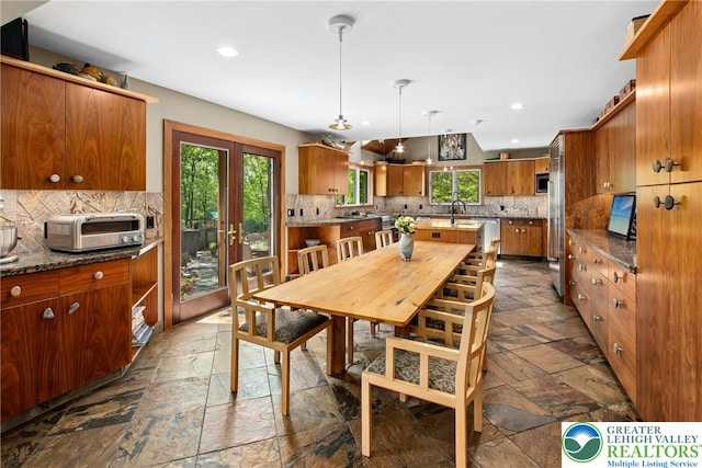310 Hunters Farm Rd, Paradise Twp, PA 18332 - dining space featuring stone tile flooring and recessed lighting