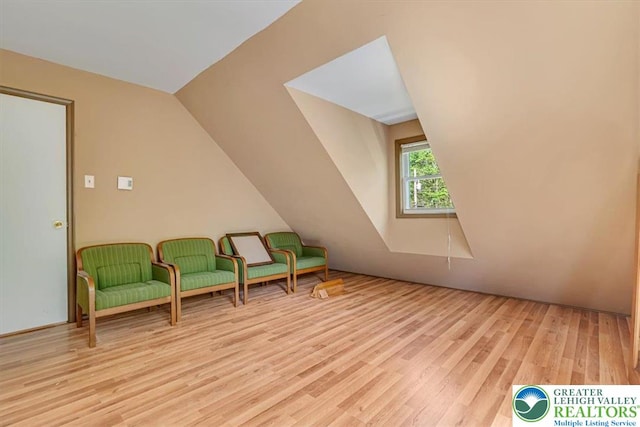 1281 Winding Way, Coolbaugh Twp, PA 18466 - sitting room with wood finished floors