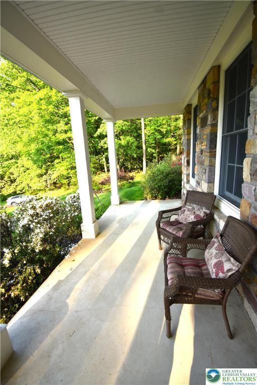 135 Coffeetown Rd, Easton, PA 18042 - view of porch