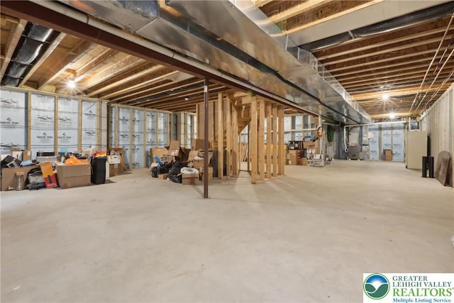 136 Outlook Ct, Middle Smithfield Twp, PA 18302 - unfinished below grade area featuring heating unit