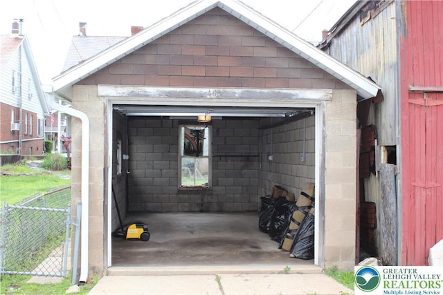 466 Franklin Ave, Palmerton Borough, PA 18071 - view of garage