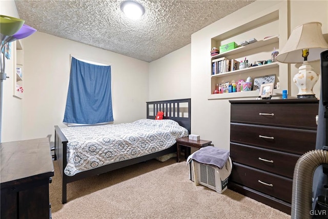 521 S Bradford St, Allentown City, PA 18109 - bedroom with carpet and a textured ceiling