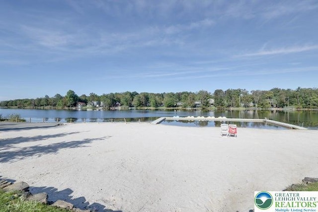 4754 Brentwood Dr, Tobyhanna Twp, PA 18466 - water view