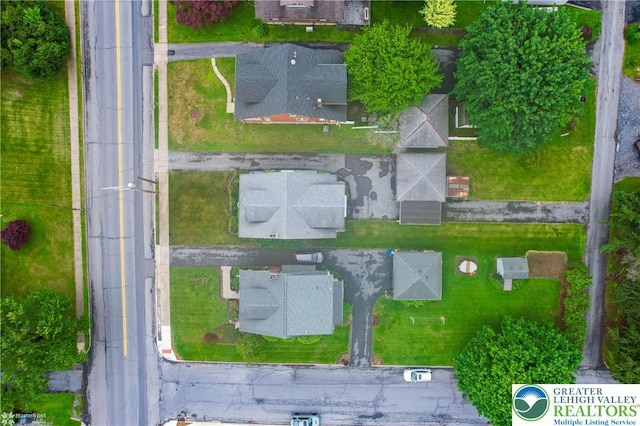 171 N New St, Nazareth Borough, PA 18064 - drone / aerial view