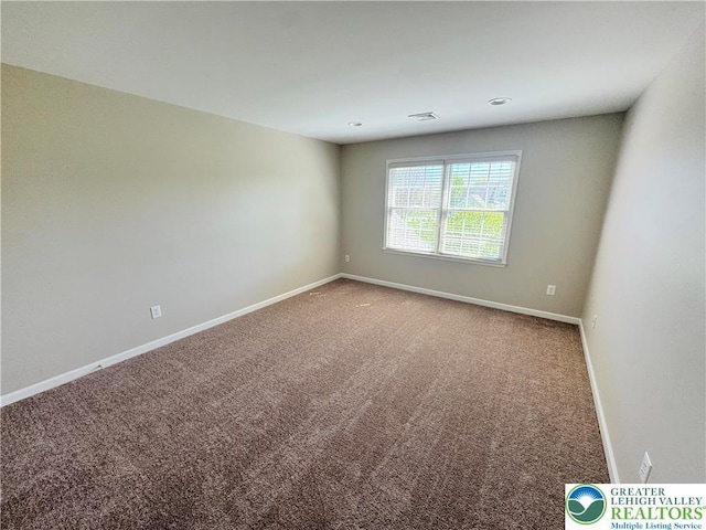 4620 Graystone Dr, Lower Nazareth Twp, PA 18064 - carpeted empty room featuring baseboards