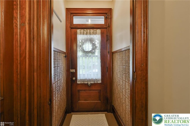 1116 Juniper St, Quakertown Boro, PA 18951 - view of doorway