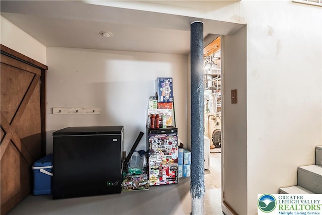 631 Main St, Tatamy Borough, PA 18085 - view of office area