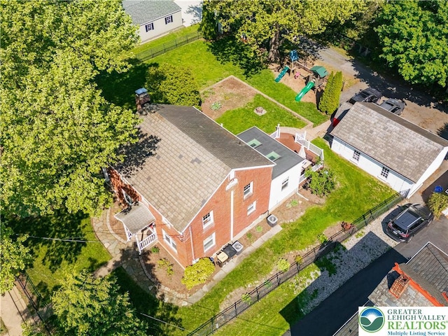 631 Main St, Tatamy Borough, PA 18085 - drone / aerial view