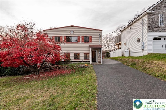 2107 3rd St, Bethlehem Twp, PA 18020 - view of front of home with a front yard