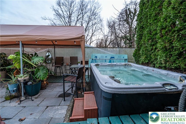 2107 3rd St, Bethlehem Twp, PA 18020 - view of swimming pool with a hot tub