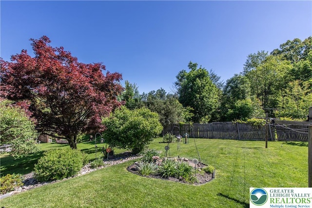622 Scholl Ave, Salisbury Twp, PA 18015 - view of yard