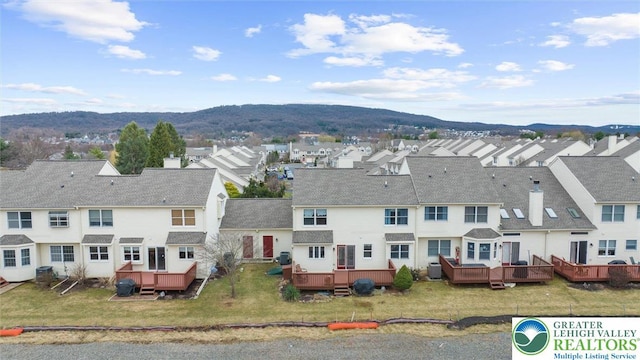 275 Ridings Cir, Macungie Borough, PA 18062 - aerial view of residential area featuring a mountain backdrop