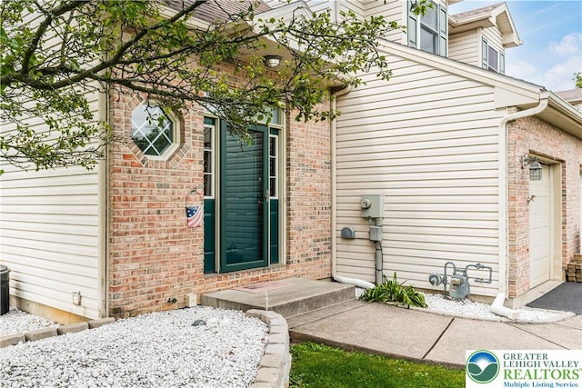 2630 Lower Way, Forks Twp, PA 18040 - doorway to property featuring brick siding