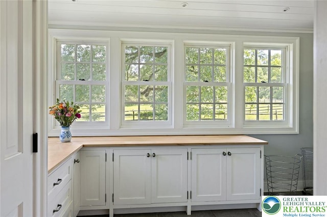 408 Kintner Hill Rd, Nockamixon Twp, PA 18972 - unfurnished sunroom featuring healthy amount of natural light
