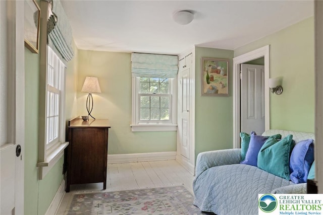 408 Kintner Hill Rd, Nockamixon Twp, PA 18972 - living area with baseboards and wood finished floors