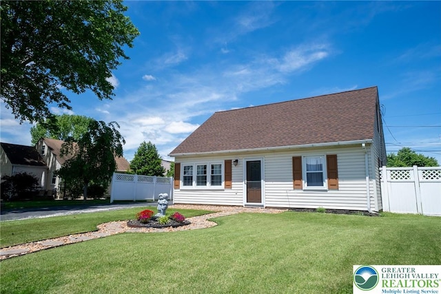 3079 Eldridge Ave, Palmer Twp, PA 18045 - cape cod house with a shingled roof