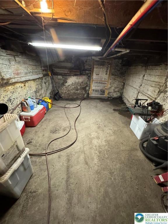 109 S Chestnut St, Summit Hill Borough, PA 18250 - view of unfinished below grade area