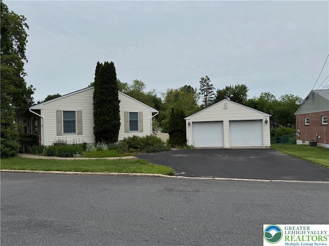 28 S 9th St, Coopersburg Boro, PA 18036 - photo 22