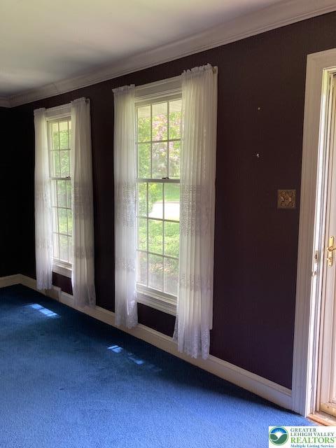 28 S 9th St, Coopersburg Boro, PA 18036 - photo 2
