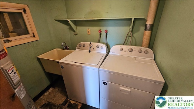 1426 Church St, Fountain Hill Boro, PA 18015 - washroom with independent washer and dryer