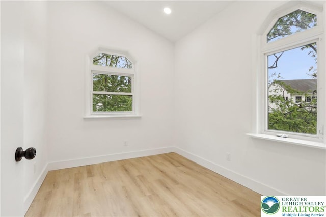 624 E 8th St, Northampton Borough, PA 18067 - unfurnished room with lofted ceiling, baseboards, light wood finished floors, and recessed lighting