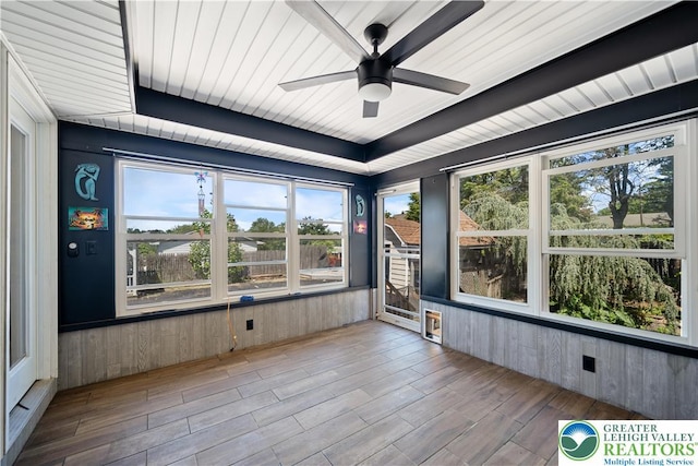 2617 5th St, Bethlehem City, PA 18020 - unfurnished sunroom with a ceiling fan
