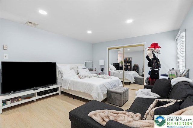 956 E Linden St, Allentown City, PA 18109 - bedroom with wood finished floors, a closet, and recessed lighting