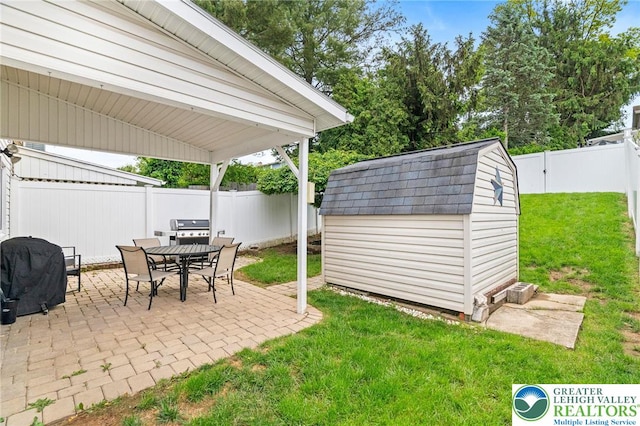 956 E Linden St, Allentown City, PA 18109 - view of patio / terrace with outdoor dining space