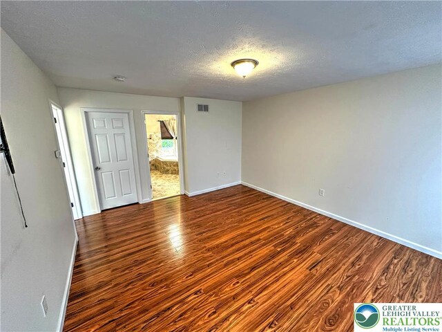 1156 Glade Dr, Tunkhannock Township, PA 18334 - photo 10
