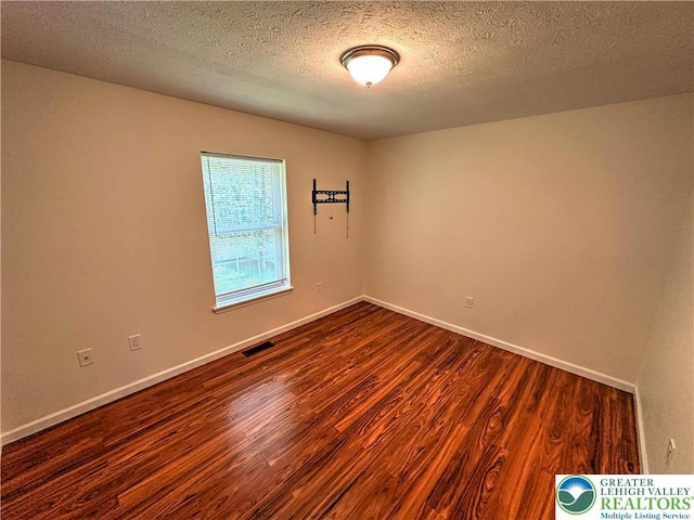 1156 Glade Dr, Tunkhannock Township, PA 18334 - photo 12