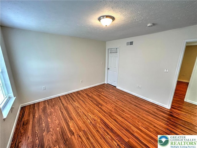 1156 Glade Dr, Tunkhannock Township, PA 18334 - photo 13
