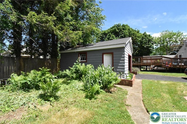 4133 Bayard St, Easton, PA 18045 - view of outdoor structure with a garage and driveway