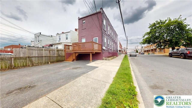 853 N Jordan St, Allentown City, PA 18102 - view of asphalt street with sidewalks, stairway, street lighting, and a residential view