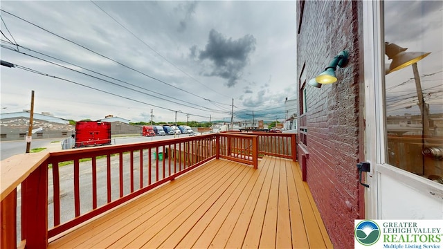 853 N Jordan St, Allentown City, PA 18102 - view of wooden deck
