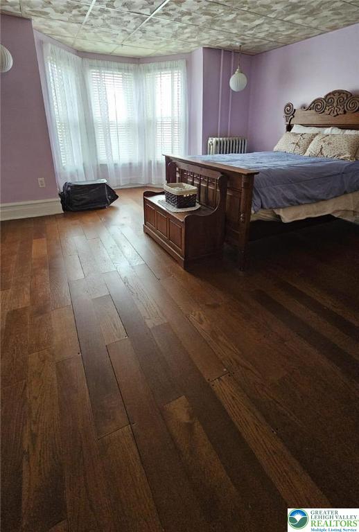 511 N 8th St, Allentown City, PA 18102 - bedroom featuring an ornate ceiling and dark wood-style floors
