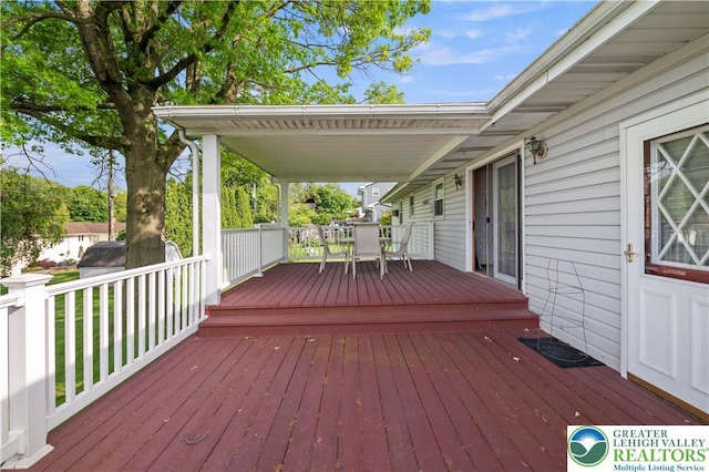 155 7th St, Tatamy Borough, PA 18085 - deck with outdoor dining space