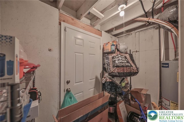 48 Craigie St, Easton, PA 18045 - utility room featuring water heater