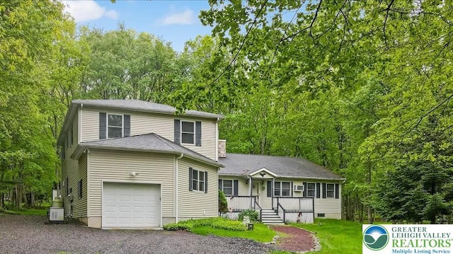 54 Indian Trl, Penn Forest Township, PA 18229 - traditional-style home featuring gravel driveway and a garage