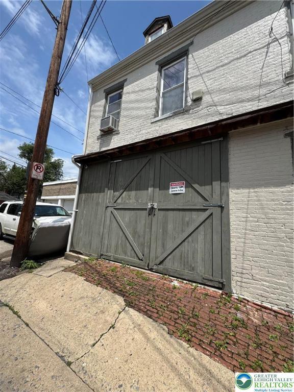 528 N 6th St, Allentown City, PA 18102 - view of outdoor structure featuring cooling unit