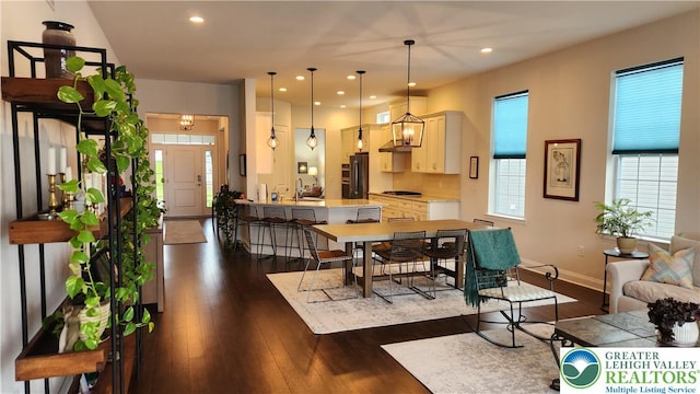 4082 Rutz Ln, South Whitehall Twp, PA 18104 - dining space with dark wood-type flooring, baseboards, and recessed lighting